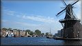 Pohled na větrný mlýn v Haarlemu